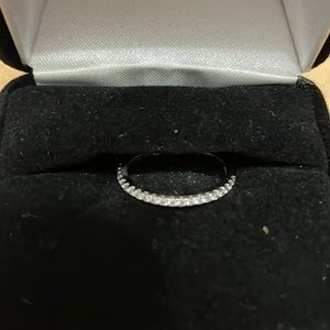 Leo diamond wedding band